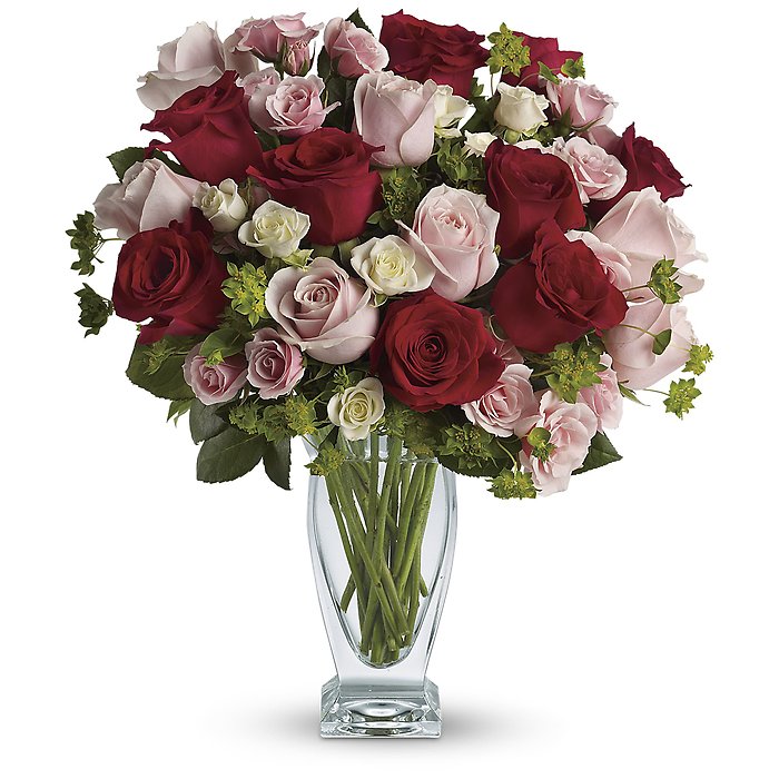 Cupid&#39;s Creation with Red Roses